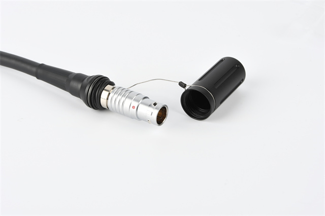 航空連接器在醫(yī)療內(nèi)窺鏡中的作用是什么？